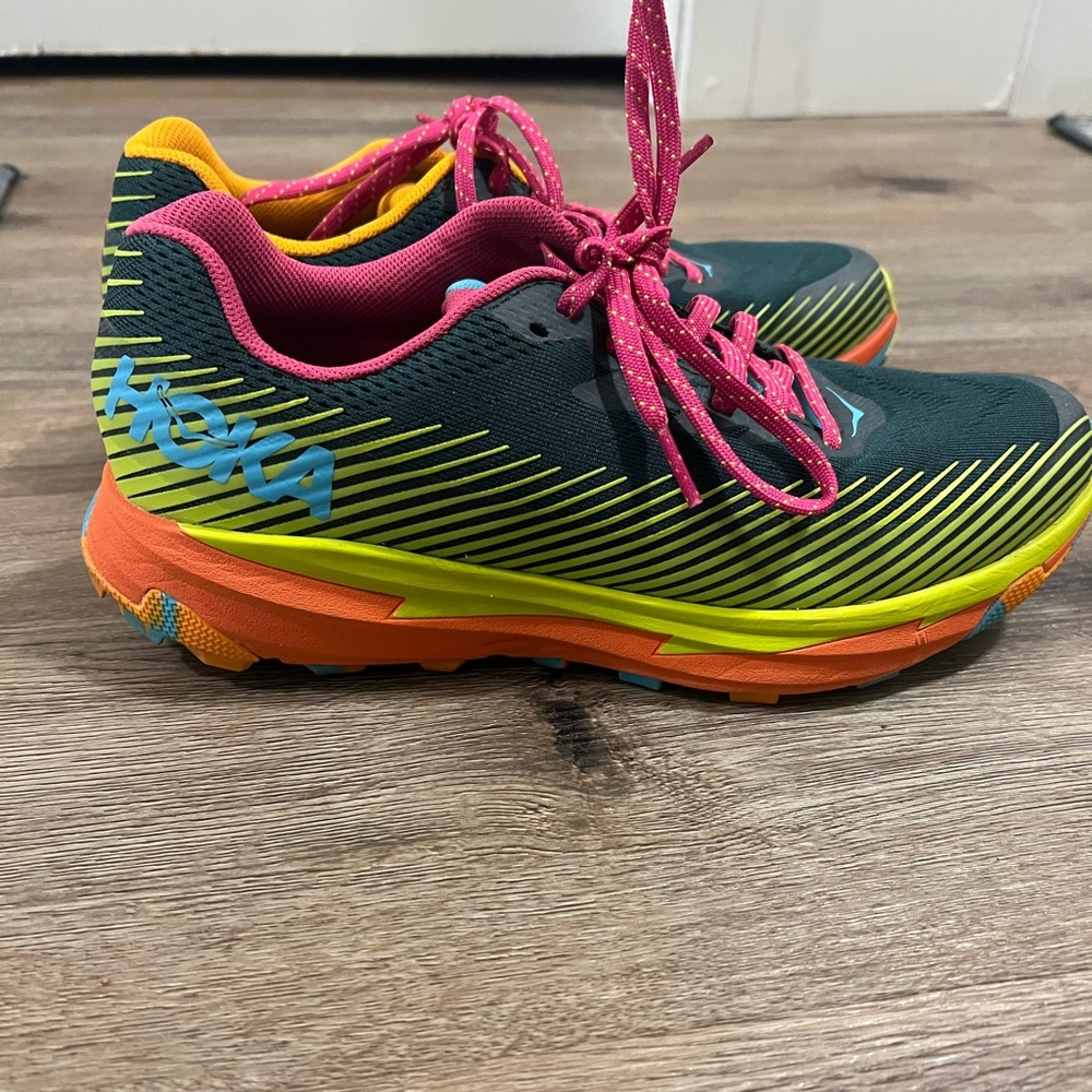 Cotopaxi X HOKA Torrent 2